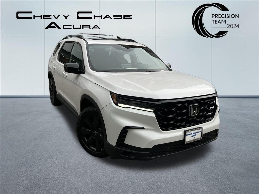 used 2025 Honda Pilot car, priced at $48,994