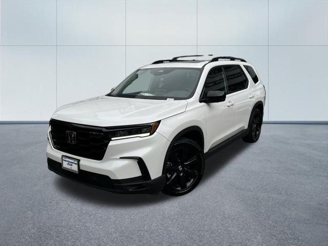 used 2025 Honda Pilot car, priced at $51,994