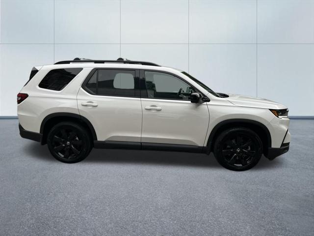 used 2025 Honda Pilot car, priced at $51,994