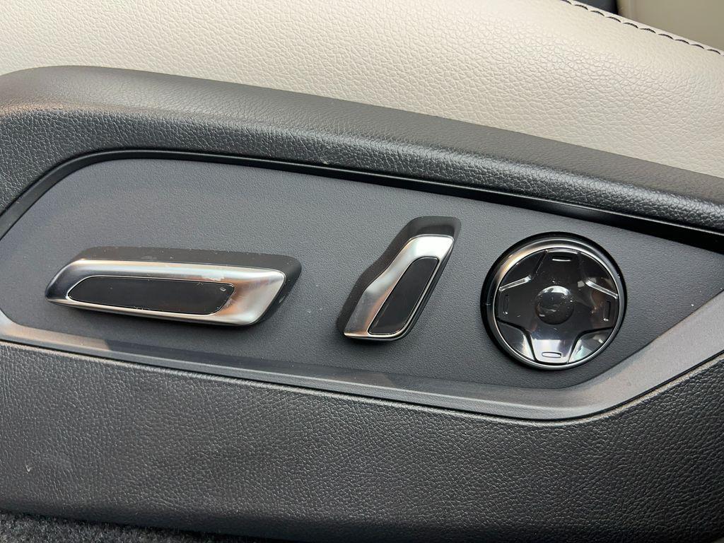 new 2025 Acura RDX car, priced at $46,050