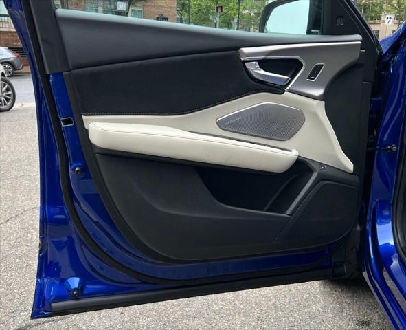 used 2025 Acura RDX car, priced at $49,994