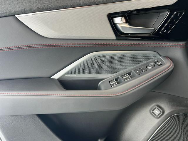 new 2025 Acura MDX car, priced at $63,150