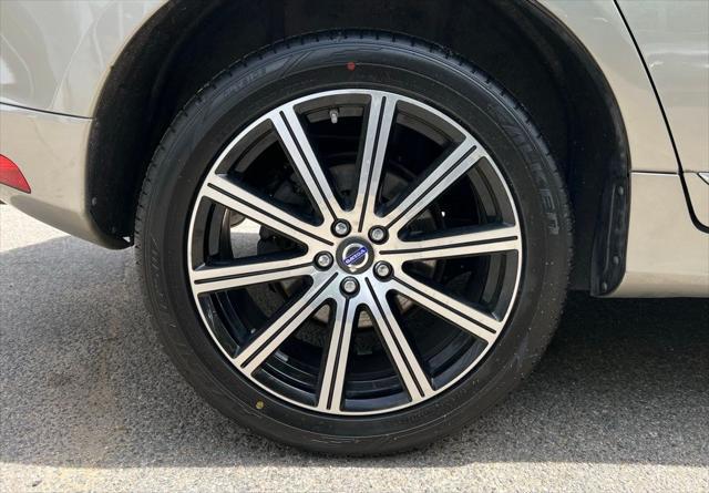 used 2015 Volvo XC60 car, priced at $10,994