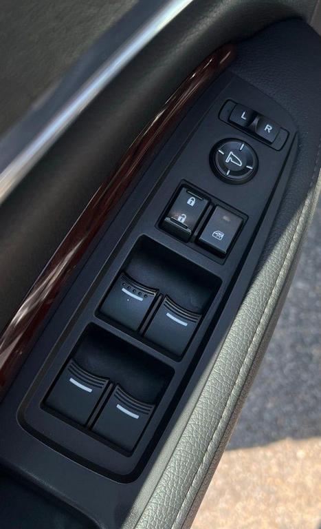 used 2014 Acura MDX car, priced at $15,994