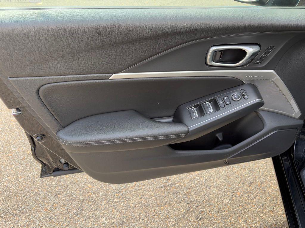 used 2023 Acura Integra car