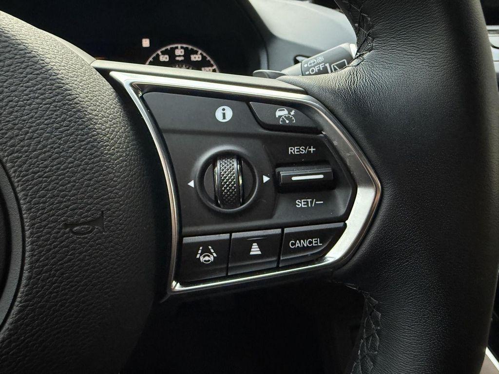 used 2024 Acura RDX car, priced at $40,998