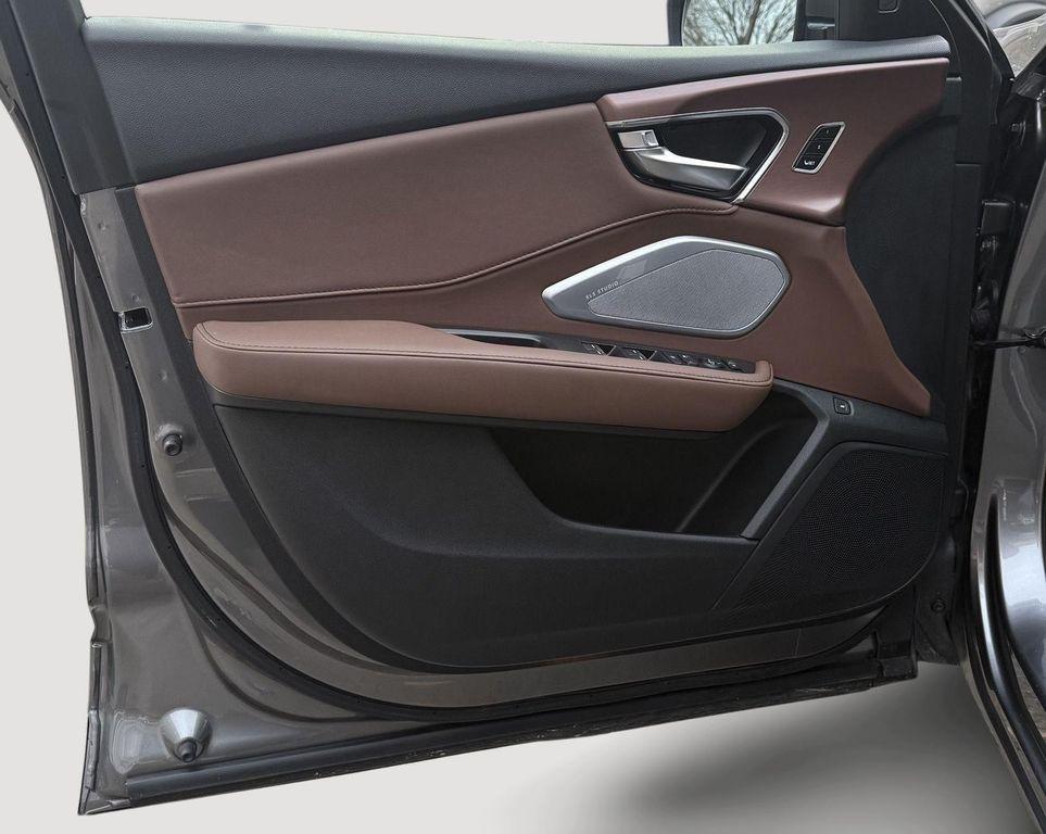 used 2024 Acura RDX car, priced at $40,998