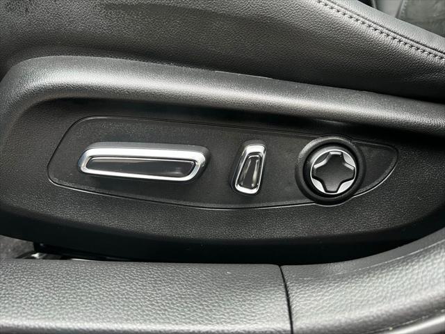 used 2025 Acura Integra car, priced at $32,994
