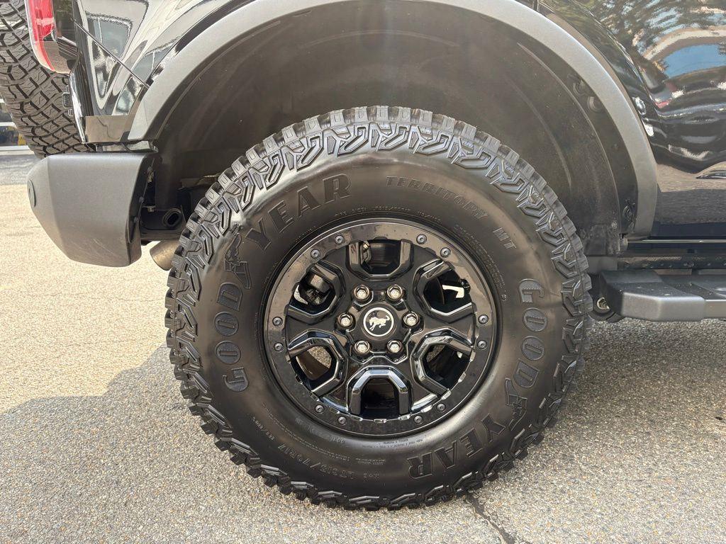 used 2024 Ford Bronco car, priced at $53,899