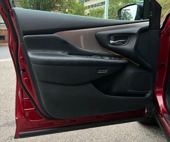 used 2015 Nissan Murano car, priced at $15,994