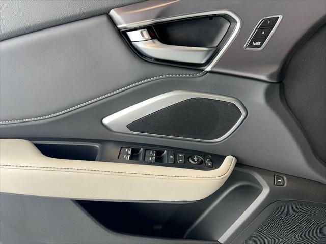 new 2025 Acura RDX car, priced at $46,050
