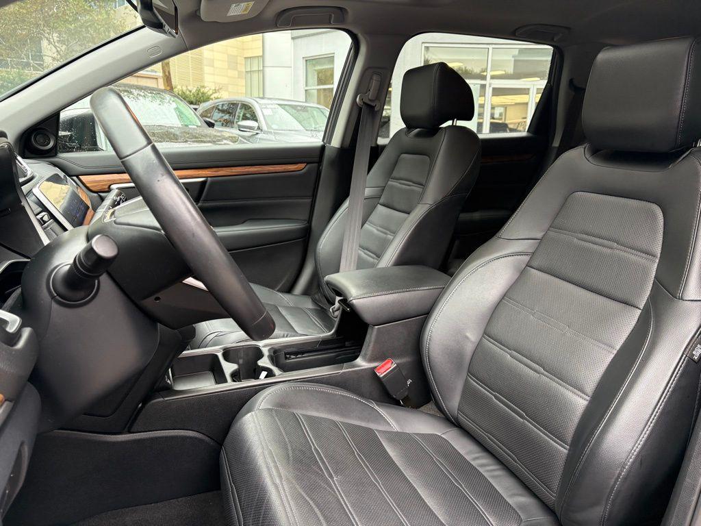 used 2022 Honda CR-V car, priced at $27,999