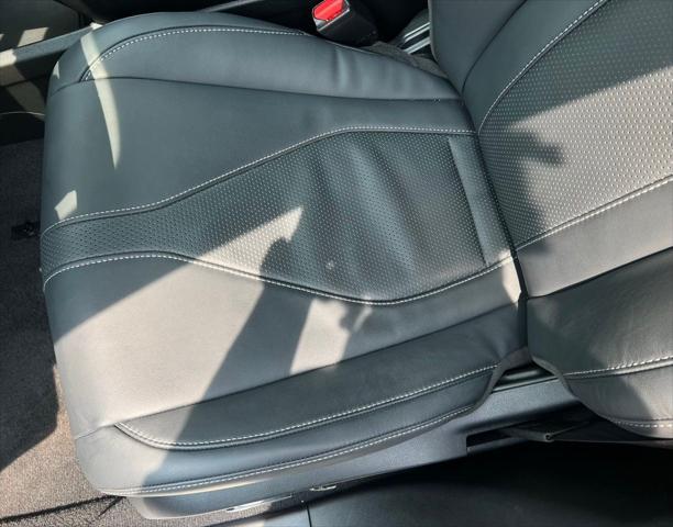 used 2025 Acura RDX car, priced at $41,994