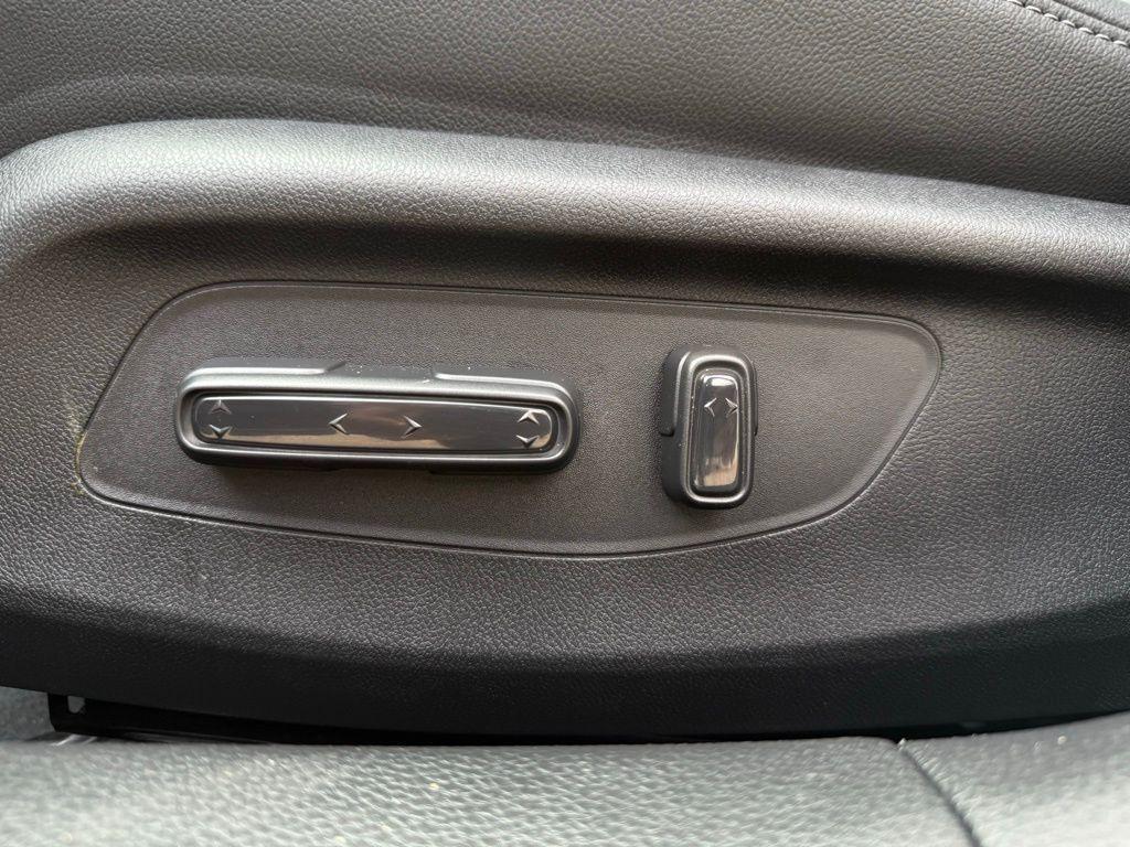 used 2025 Acura Integra car, priced at $30,869