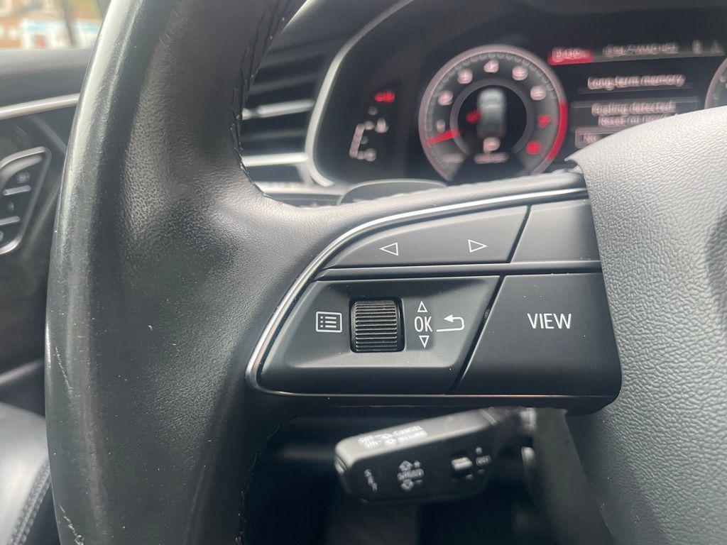 used 2022 Audi Q7 car, priced at $31,820