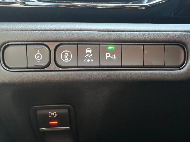 used 2025 Acura MDX car, priced at $50,994