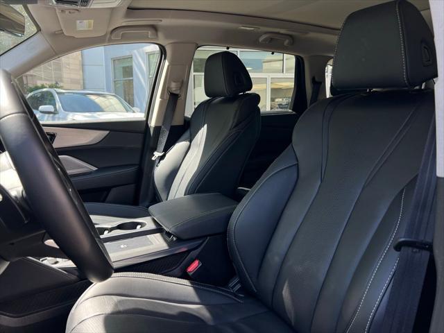 used 2025 Acura MDX car, priced at $50,994