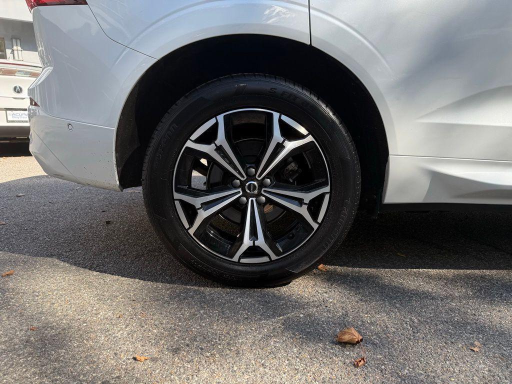 used 2022 Volvo XC60 car, priced at $29,545