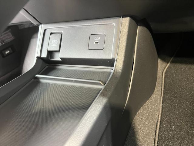 new 2025 Acura RDX car, priced at $48,650