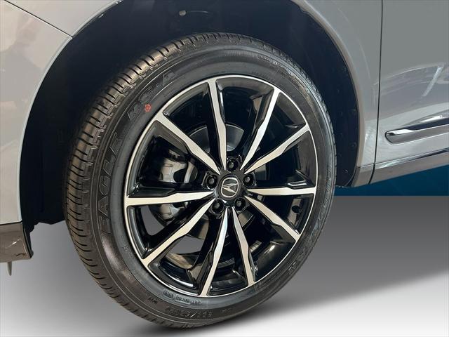 new 2025 Acura RDX car, priced at $56,400