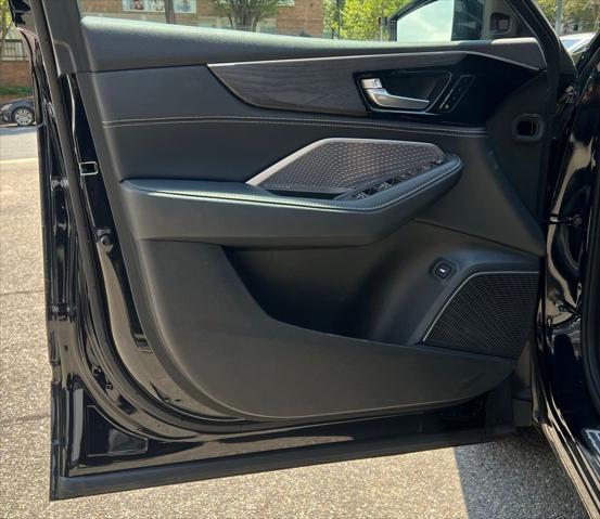 used 2022 Acura MDX car, priced at $42,994