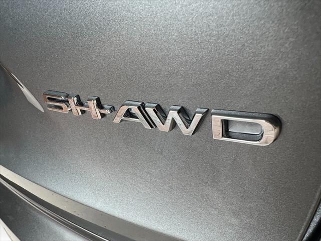 new 2025 Acura RDX car, priced at $56,400