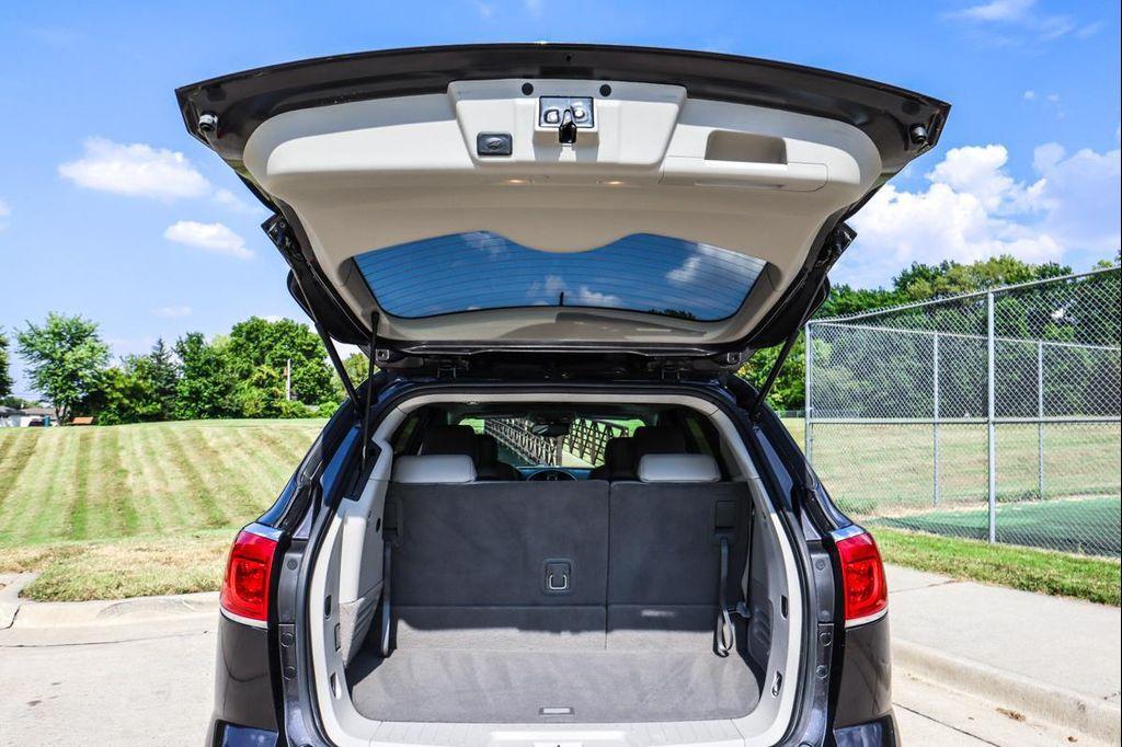 used 2014 Buick Enclave car, priced at $10,500