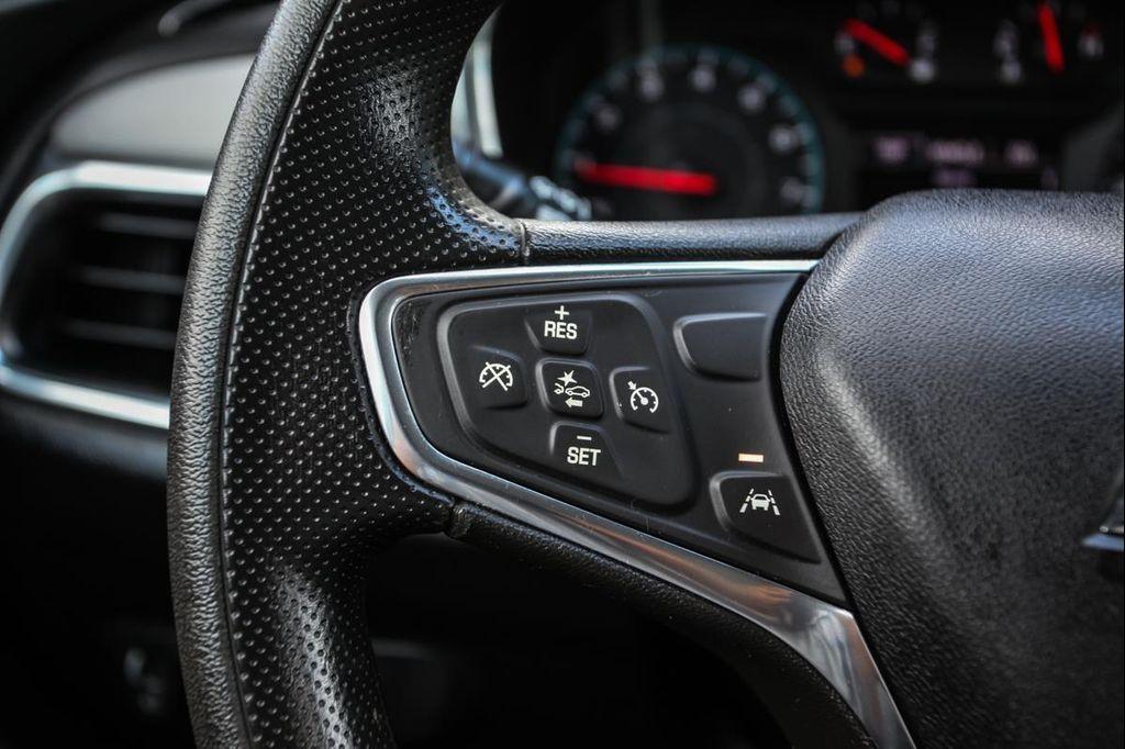 used 2020 Chevrolet Equinox car, priced at $15,500