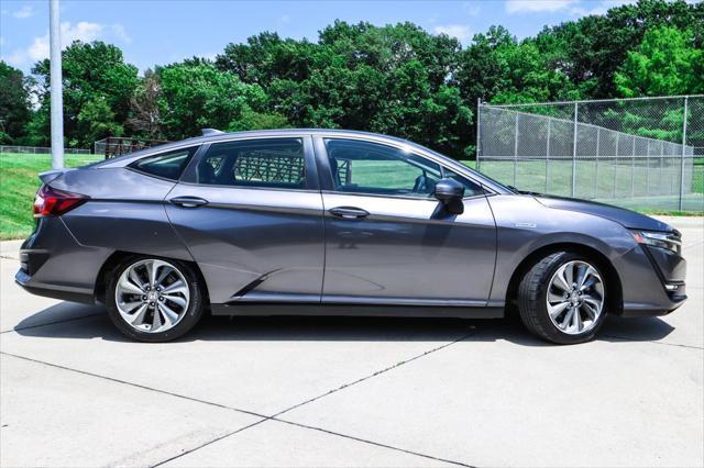 used 2018 Honda Clarity Plug-In Hybrid car, priced at $17,500
