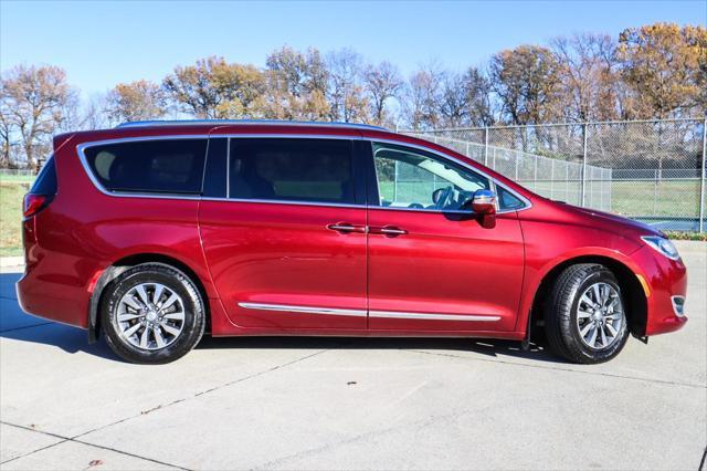 used 2020 Chrysler Pacifica Hybrid car, priced at $26,500