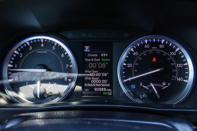 used 2019 Toyota Highlander car, priced at $27,000