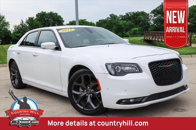used 2022 Chrysler 300 car, priced at $25,000