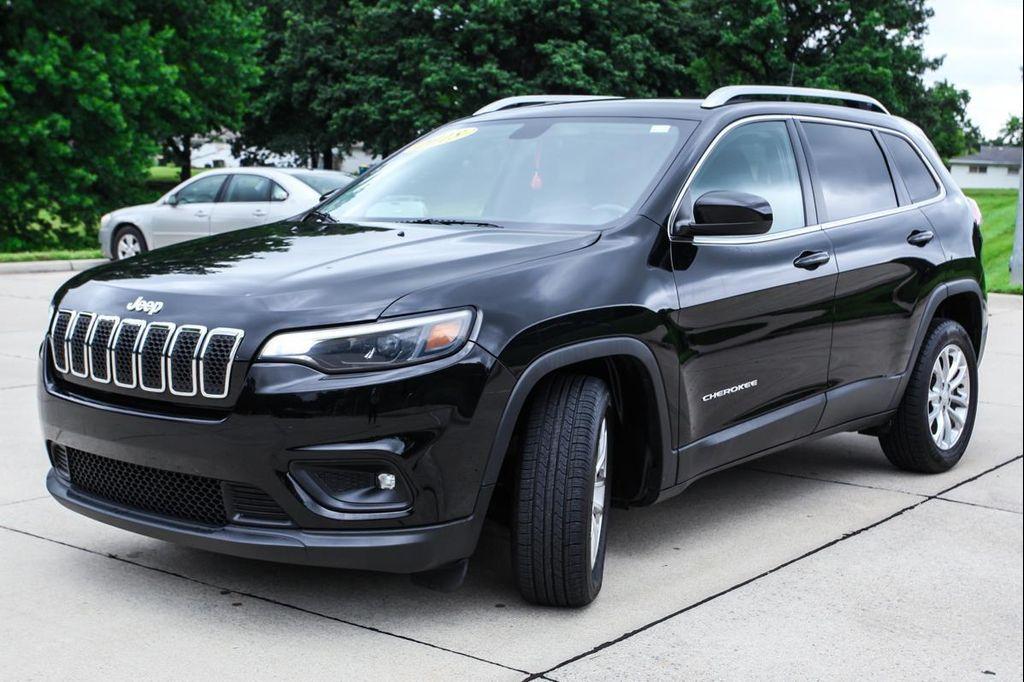 used 2019 Jeep Cherokee car, priced at $15,092