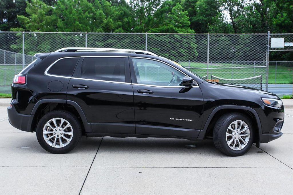used 2019 Jeep Cherokee car, priced at $15,092