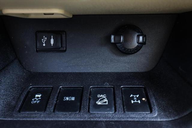 used 2015 Toyota Highlander car, priced at $24,500