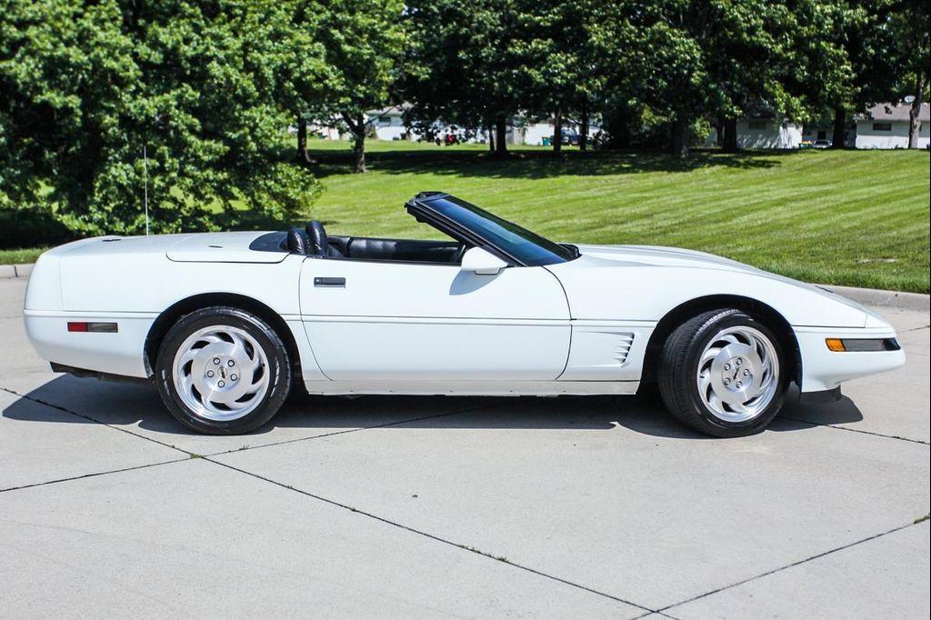 used 1995 Chevrolet Corvette car, priced at $11,126