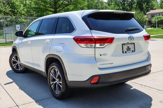 used 2019 Toyota Highlander car, priced at $22,489