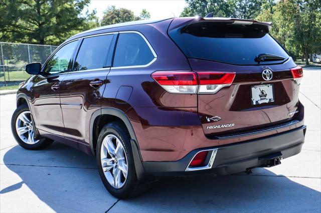 used 2019 Toyota Highlander car, priced at $26,000