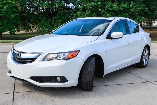 used 2014 Acura ILX car, priced at $14,500