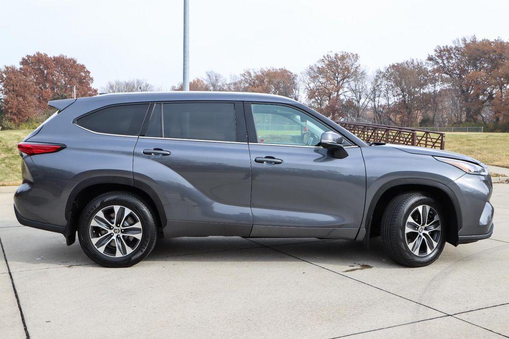 used 2020 Toyota Highlander car, priced at $29,750