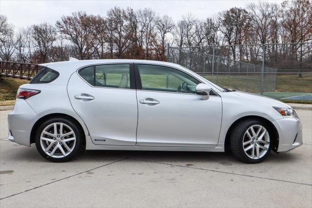 used 2016 Lexus CT 200h car, priced at $16,500