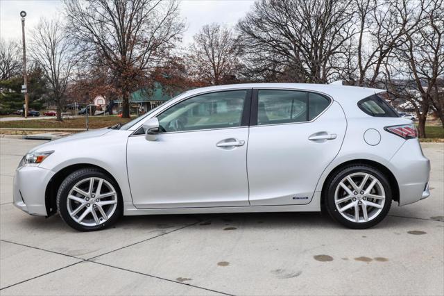 used 2016 Lexus CT 200h car, priced at $16,500