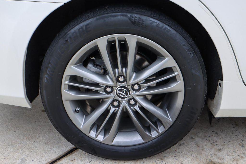 used 2015 Toyota Camry Hybrid car, priced at $14,500