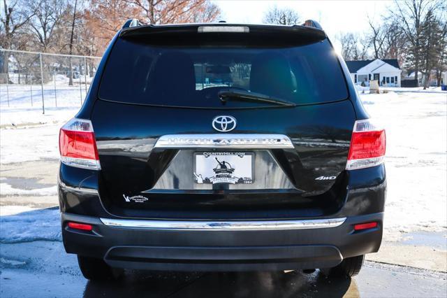 used 2012 Toyota Highlander car, priced at $9,772