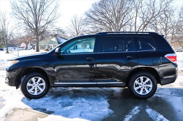 used 2012 Toyota Highlander car, priced at $9,772