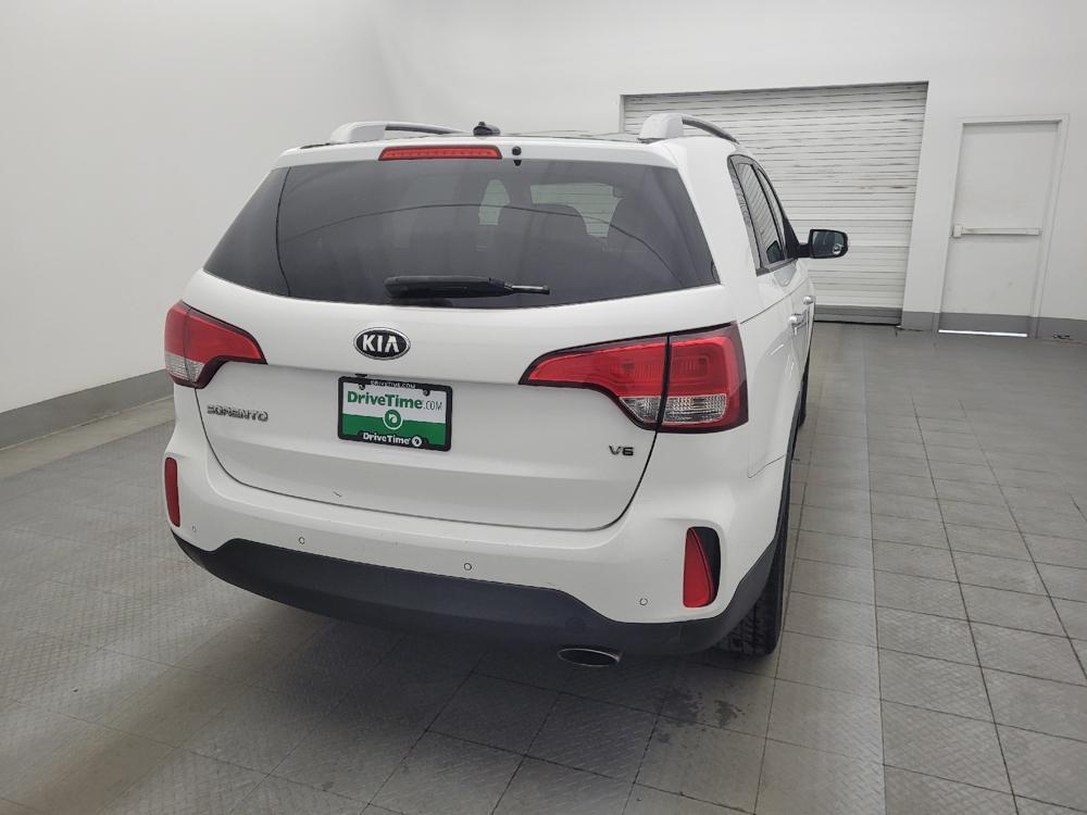 used 2015 Kia Sorento car, priced at $13,395