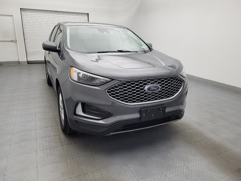 used 2024 Ford Edge car, priced at $27,195