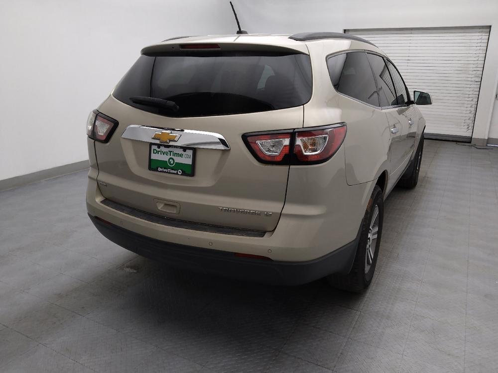 used 2015 Chevrolet Traverse car, priced at $13,095