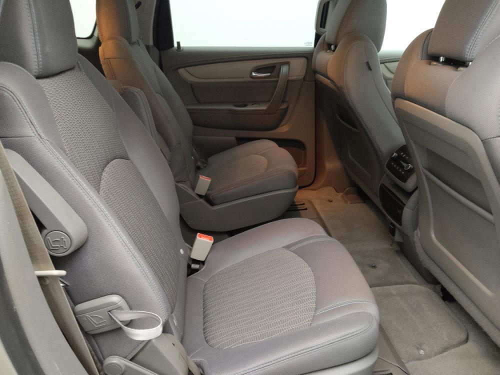 used 2015 Chevrolet Traverse car, priced at $13,095