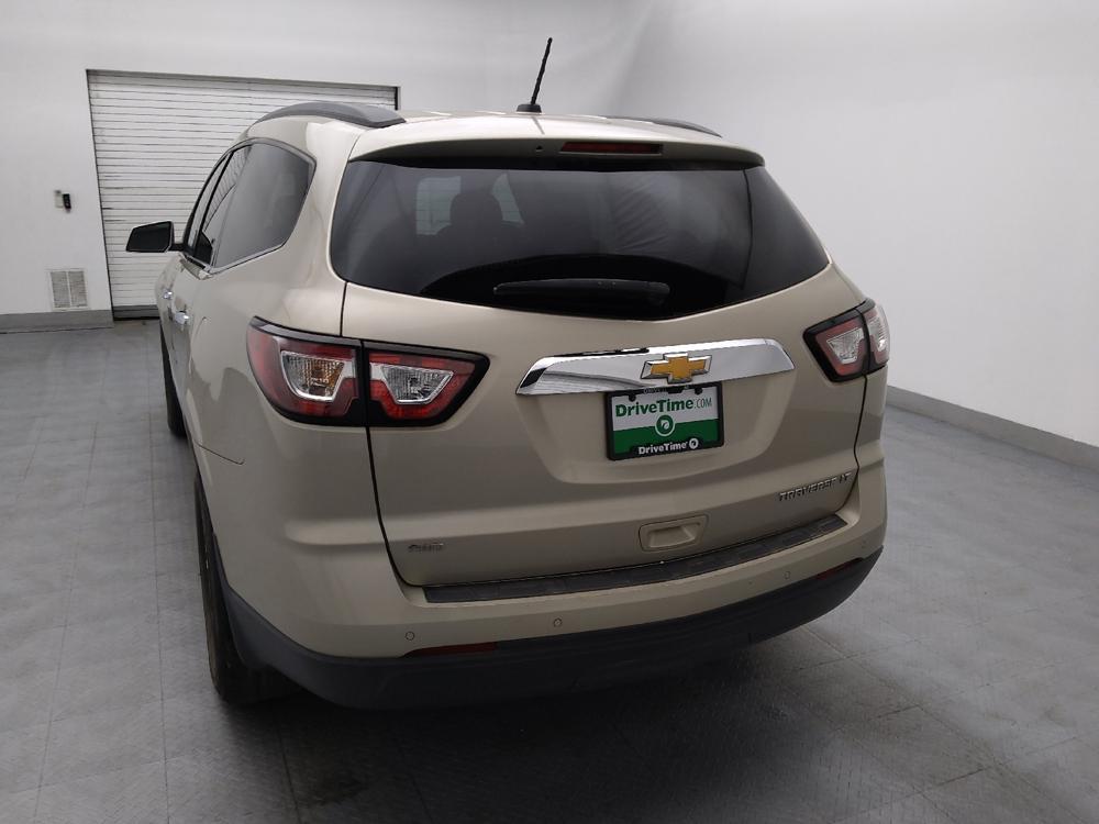 used 2015 Chevrolet Traverse car, priced at $13,095